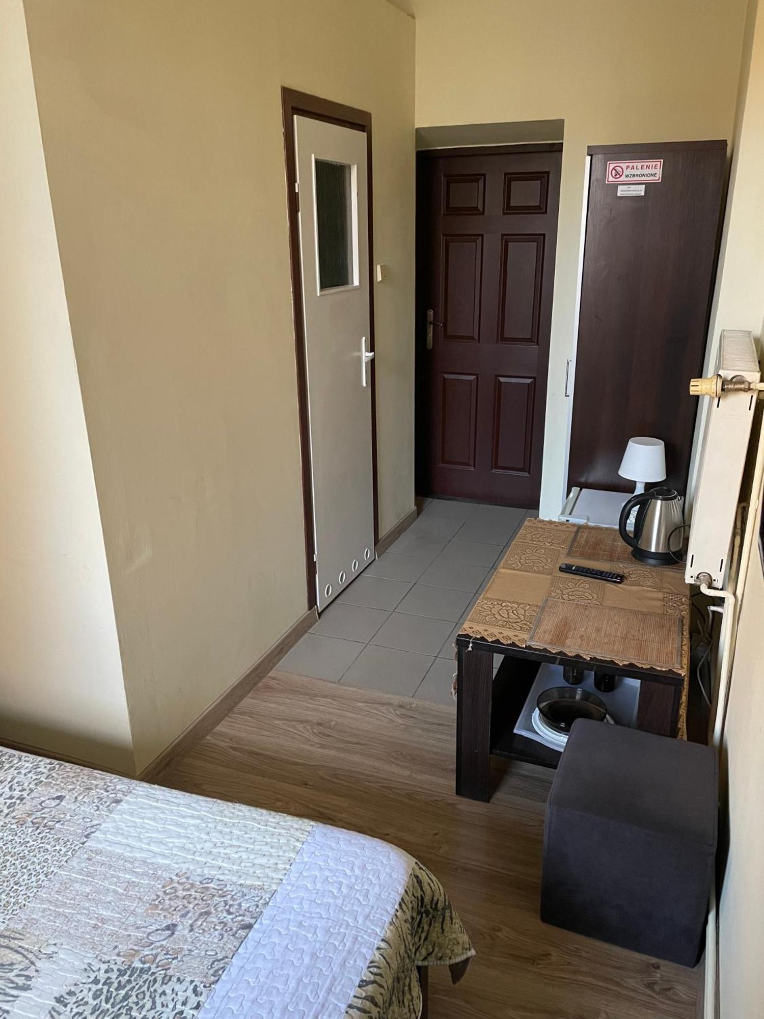 Single Room Shower